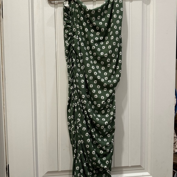 Velvet Torch Olive Floral Dress - Picture 1 of 5